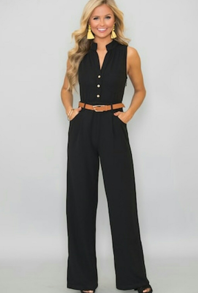 NWT! Black jumpsuit brown belt sz L Gorgeous!